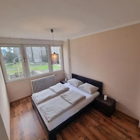 Hawaii- 2 Bdr, Arena, Sava Centar, Free Parking Lägenhet Belgrad Exteriör bild