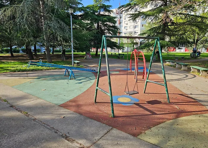 Hawaii- 2 Bdr, Arena, Sava Centar, Free Parking